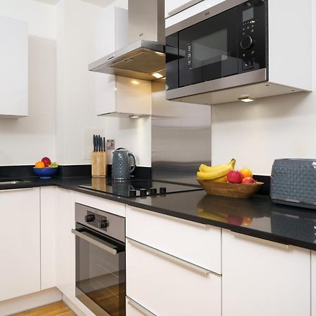 1 Bed Flat Near Canary Wharf, O2 Apartman London Kültér fotó