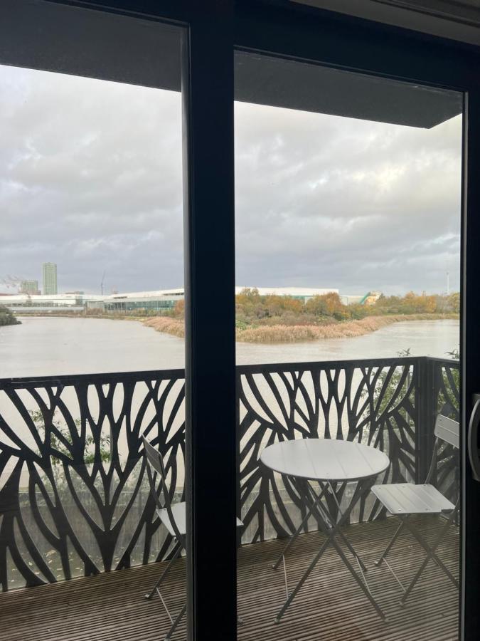 1 Bed Flat Near Canary Wharf, O2 Apartman London Kültér fotó